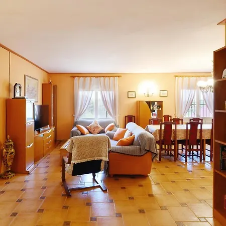 Cal Vimon Villa *